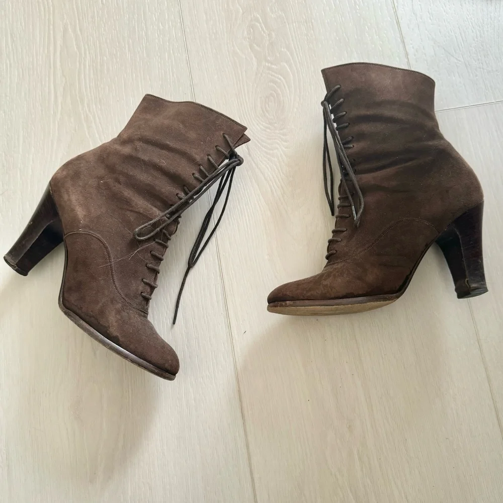 Vintage Varda Lace up Suede Booties Italian made